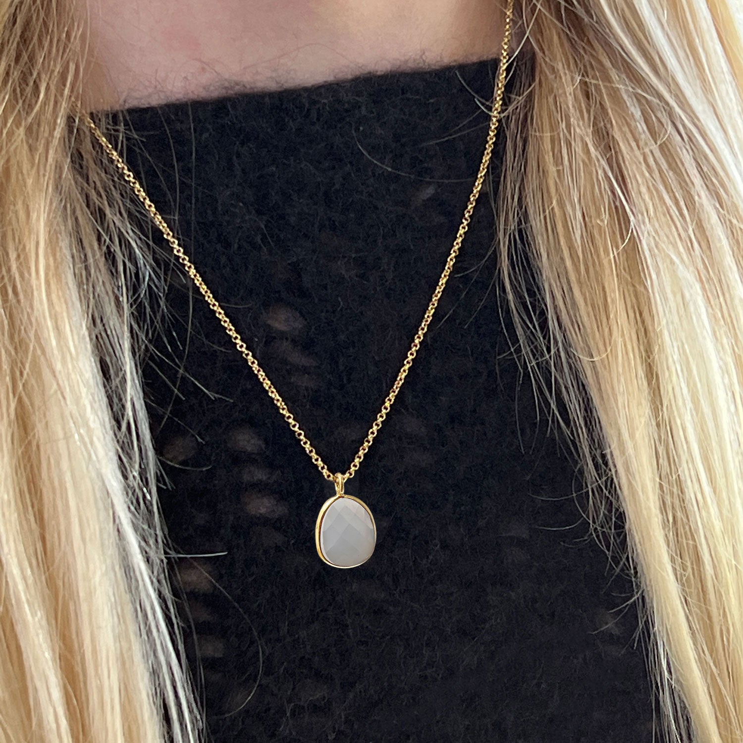 Unique Faceted Milky White Chalcedony 9k Gold