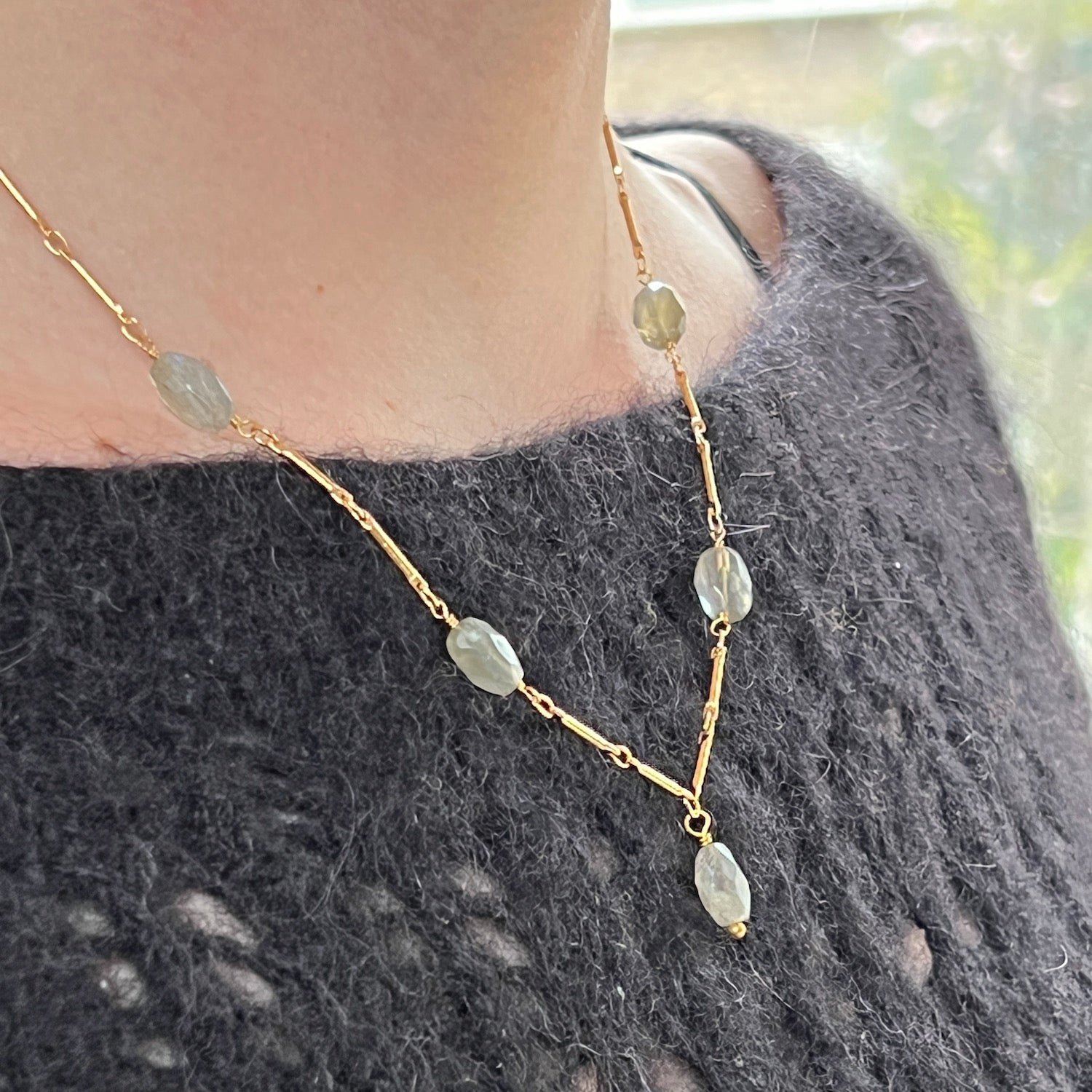 Tula Chain Short Semi Precious Labradorite