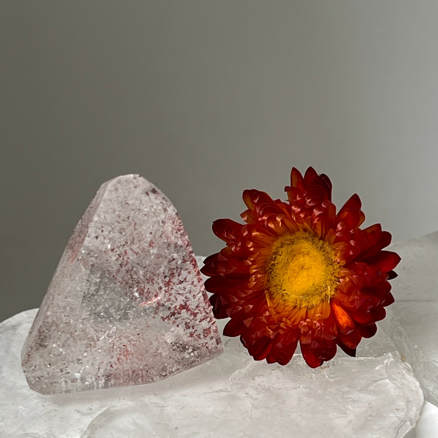 Harlequin quartz from Madagscar