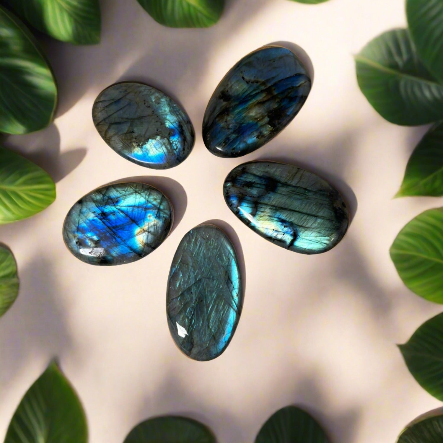 Labradorite palm stone from Madagascar for Intuition