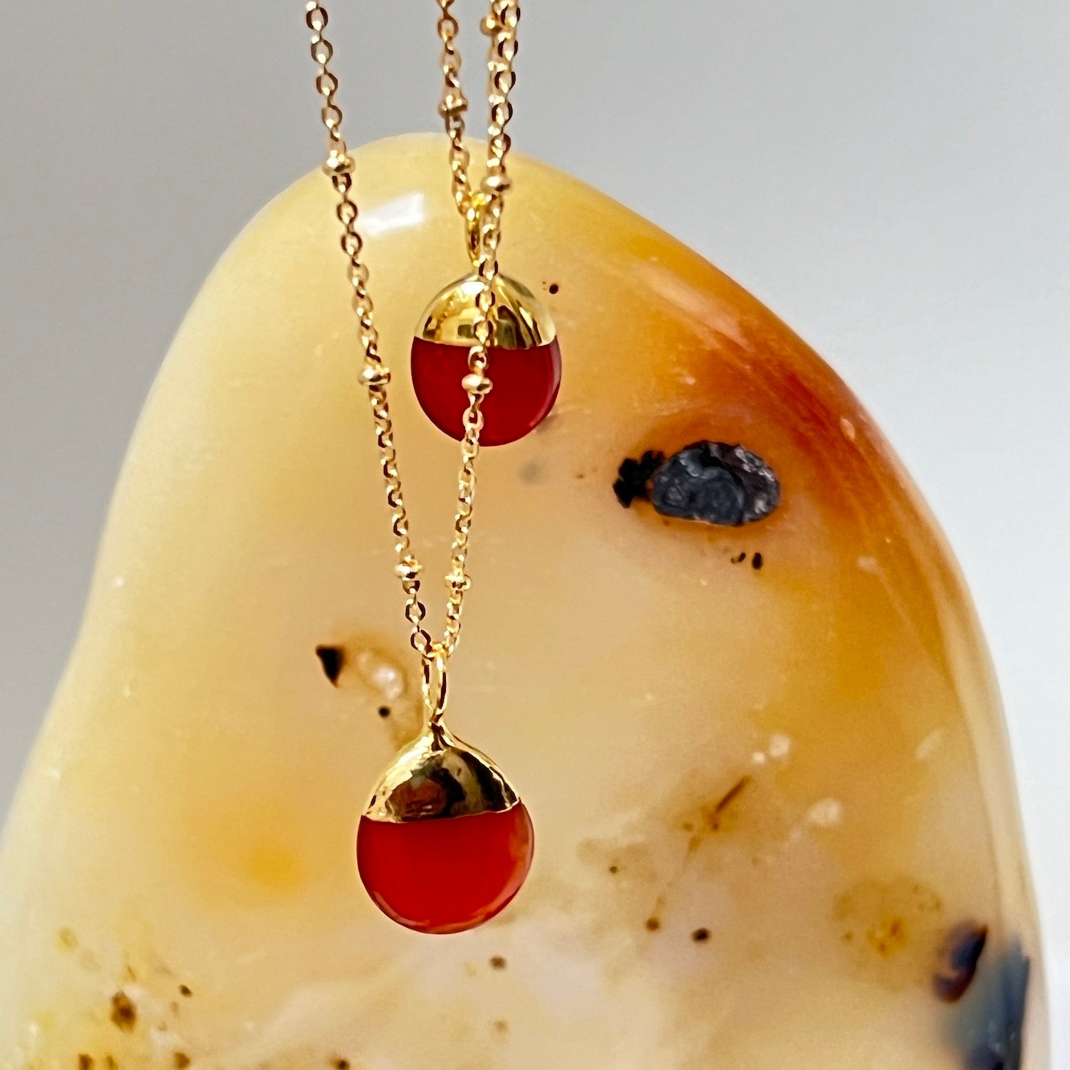 Flat Pebble Pendant Carnelian on Satellite chain