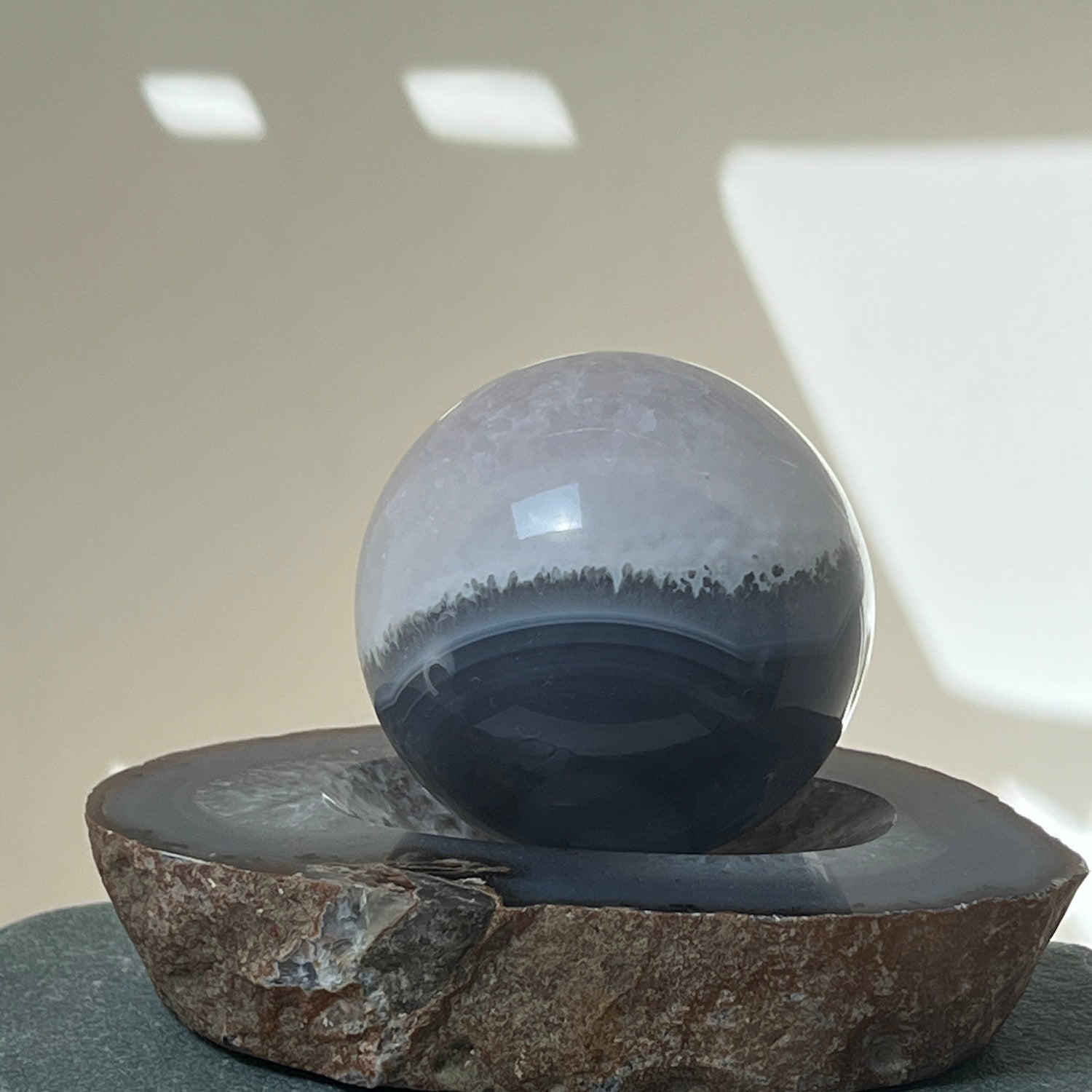 Unusual Grey Agate set with Sphere on Bowl