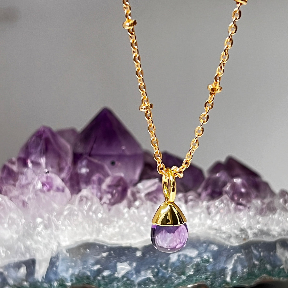 Smooth Amethyst or Lemon Quartz Drop on Short Satellite Chain
