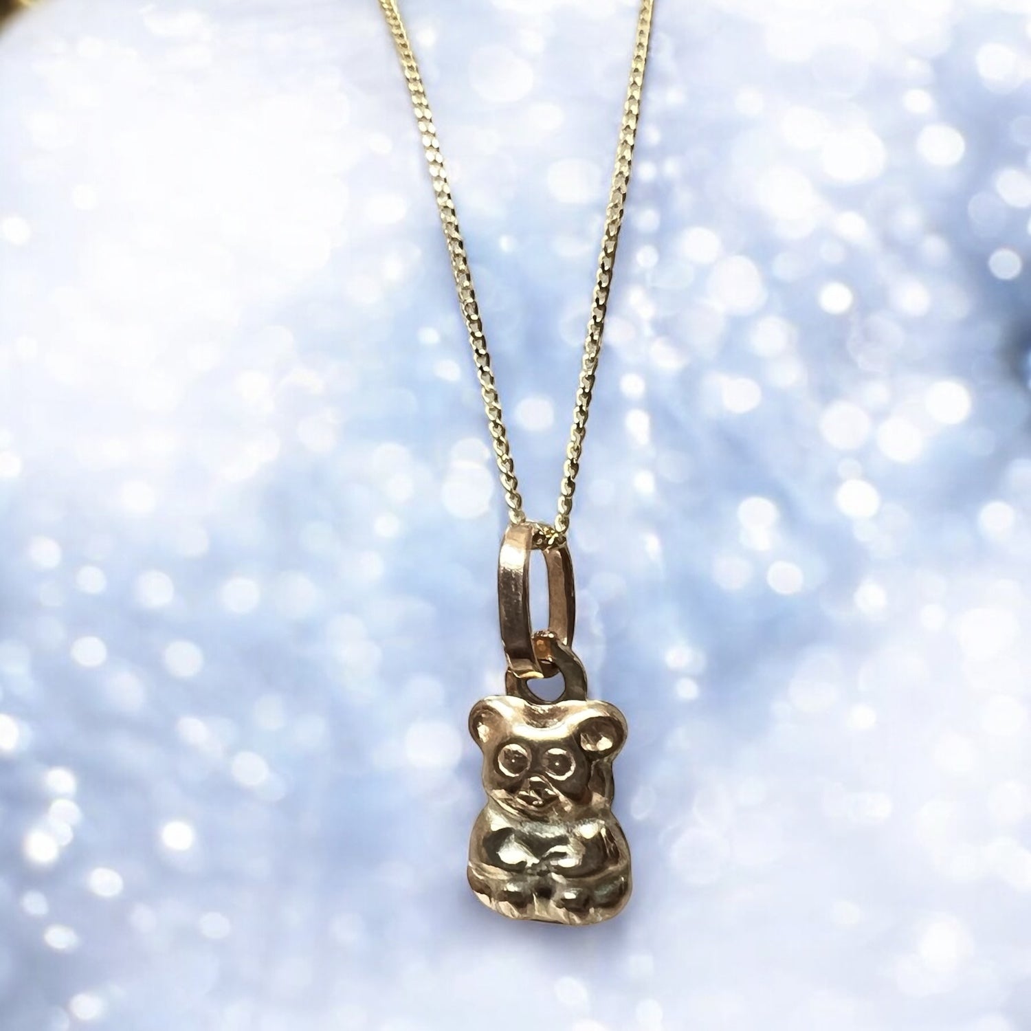 Tiny Contemplative Bear 9K gold British vintage charm