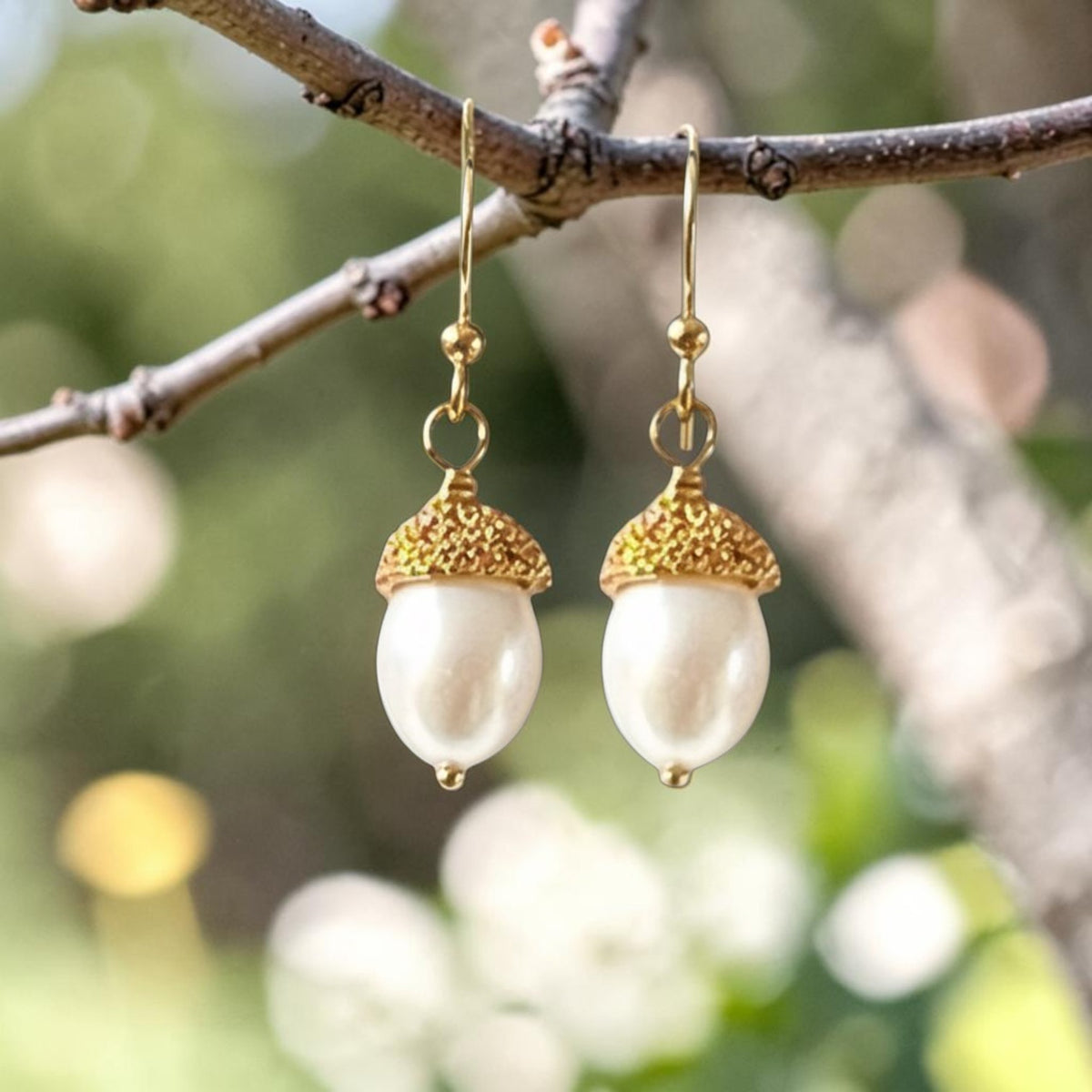 Acorn Freshwater pearl Earrings
