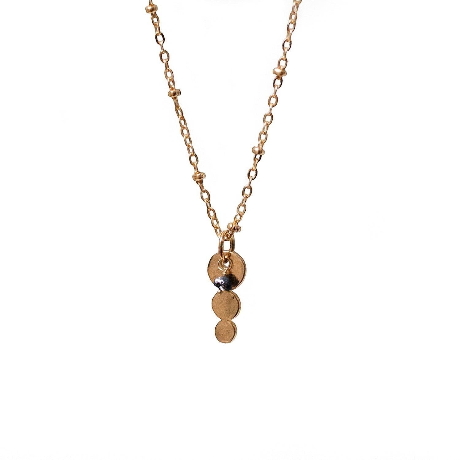 Mirabelle Jewellery Trilogy pendant necklace in gold-plated brass with a satellite chain and three small discs.