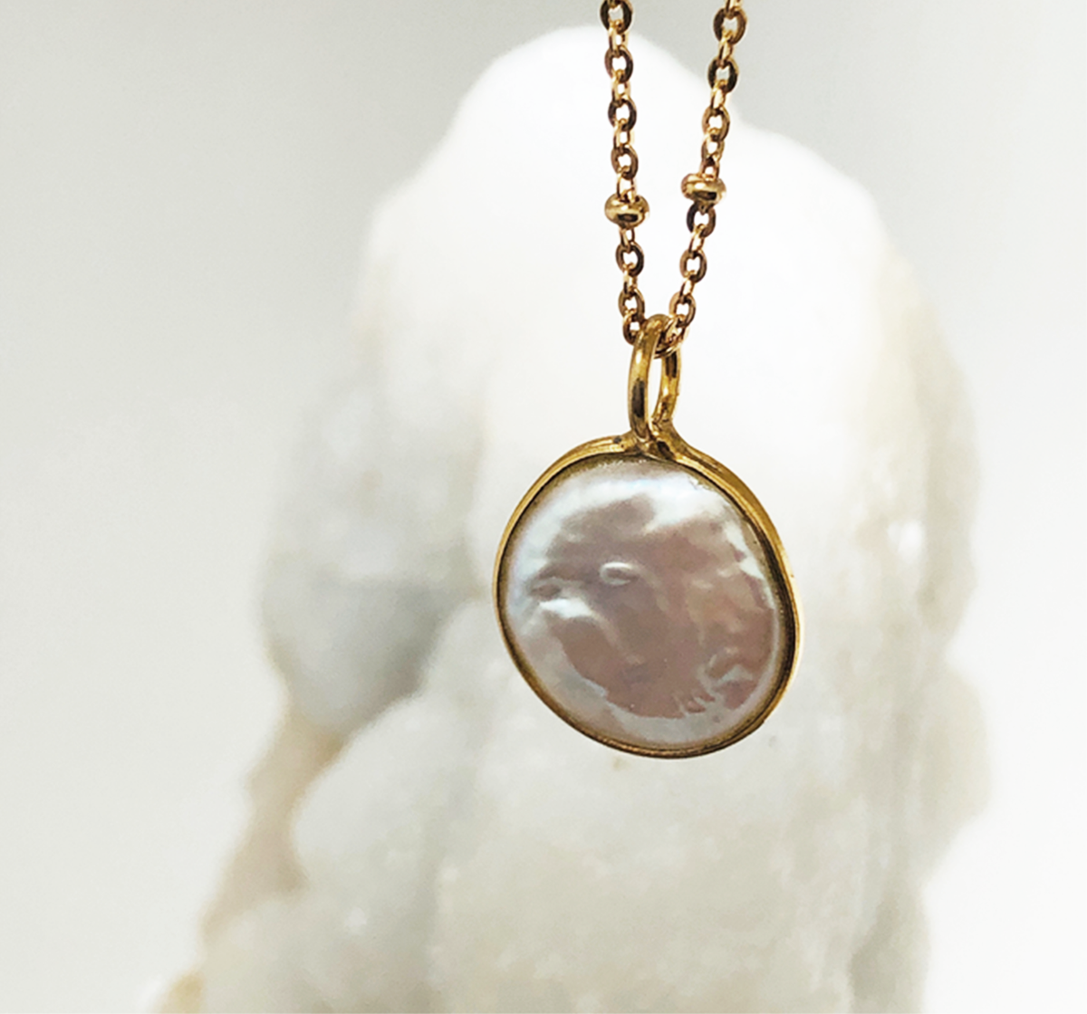 designer pearl pendant jewellery