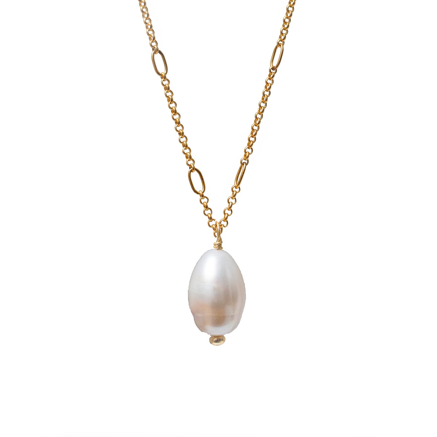Ovala Chain With Freshwater Pearl