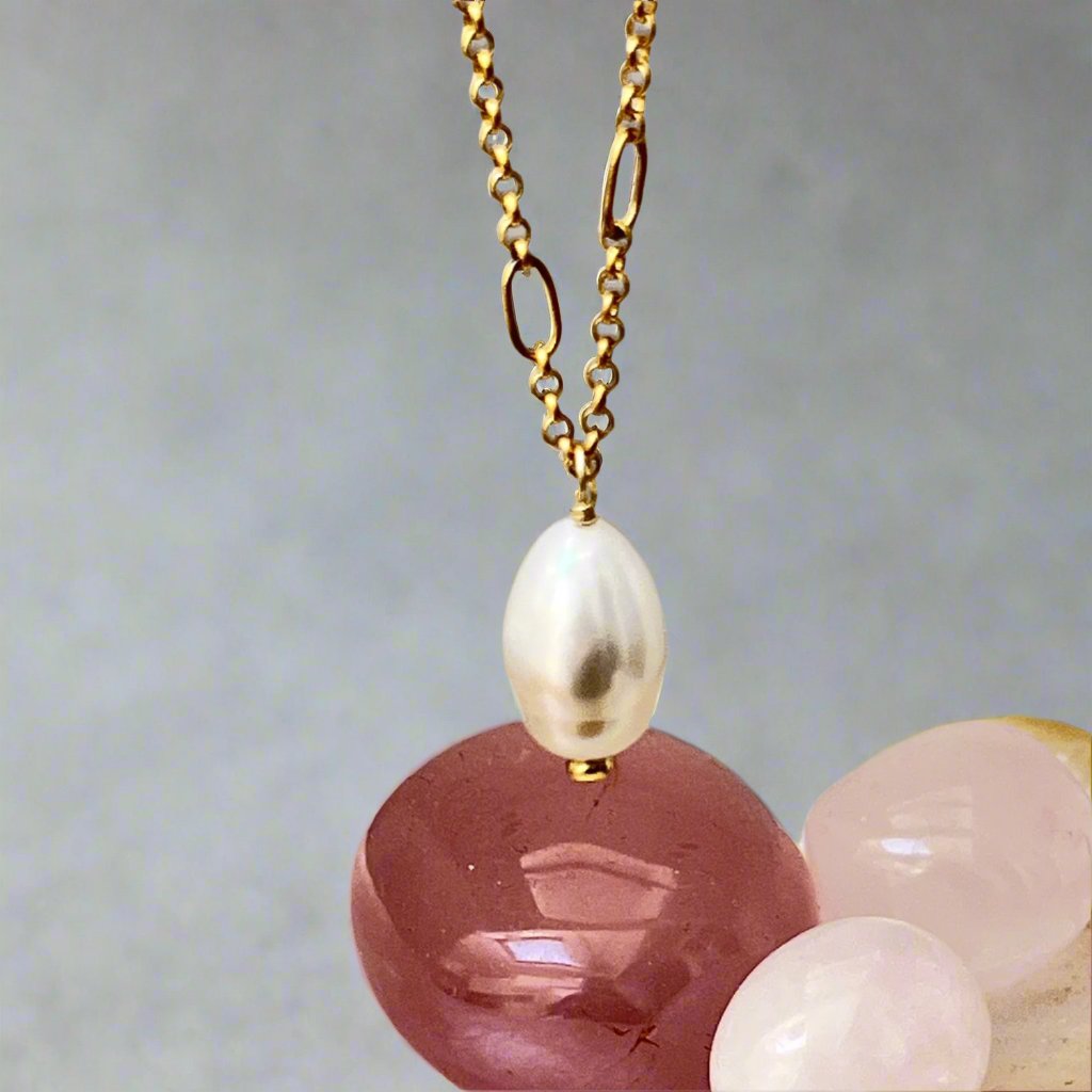 Ovala Chain With Freshwater Pearl