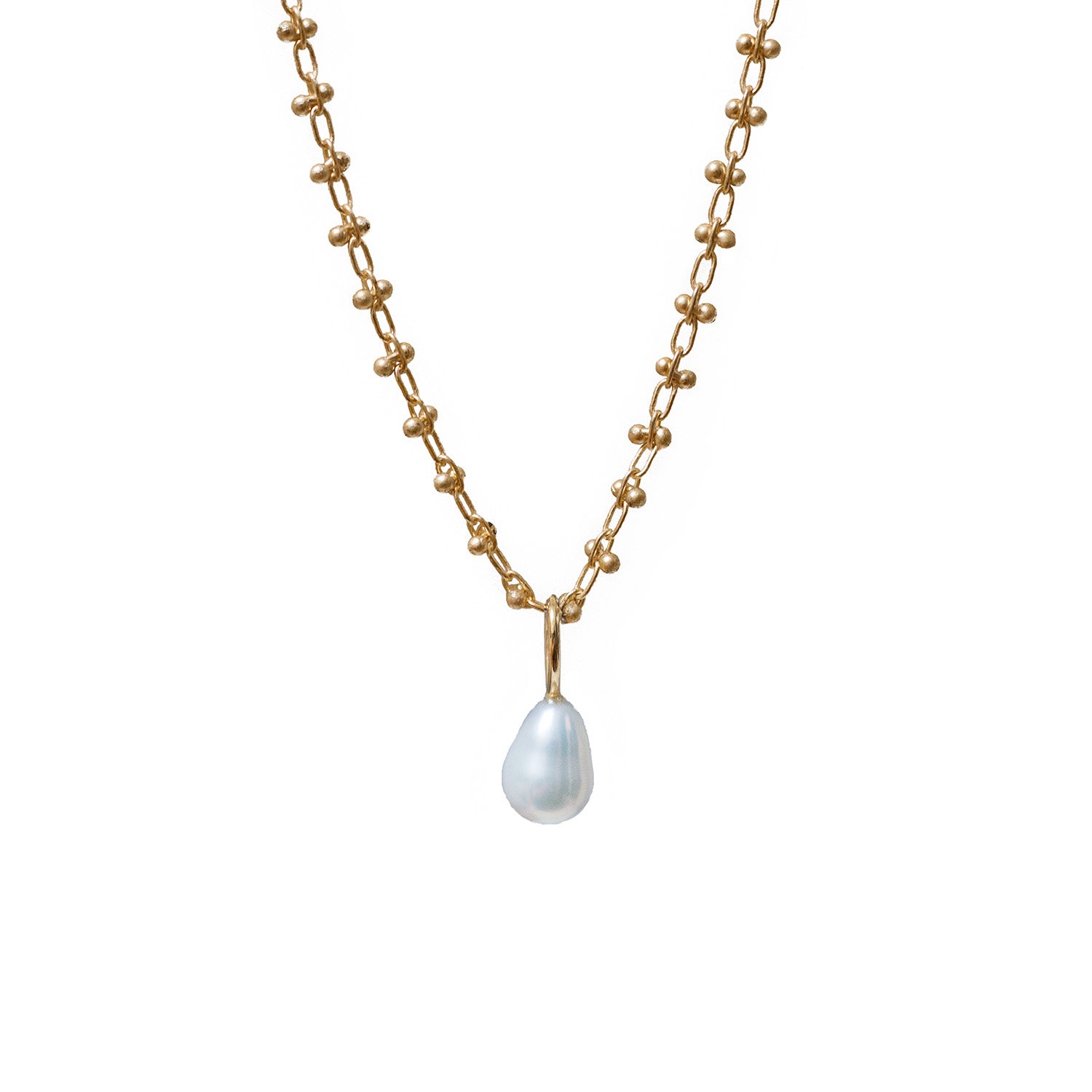 Freshwater pearl pendant necklace on a gold-plated bula chain