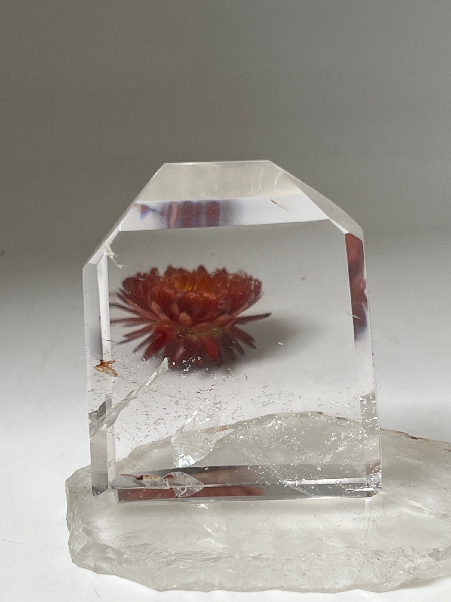 Unique Specimen Tabular Roc crystal from Madagascar