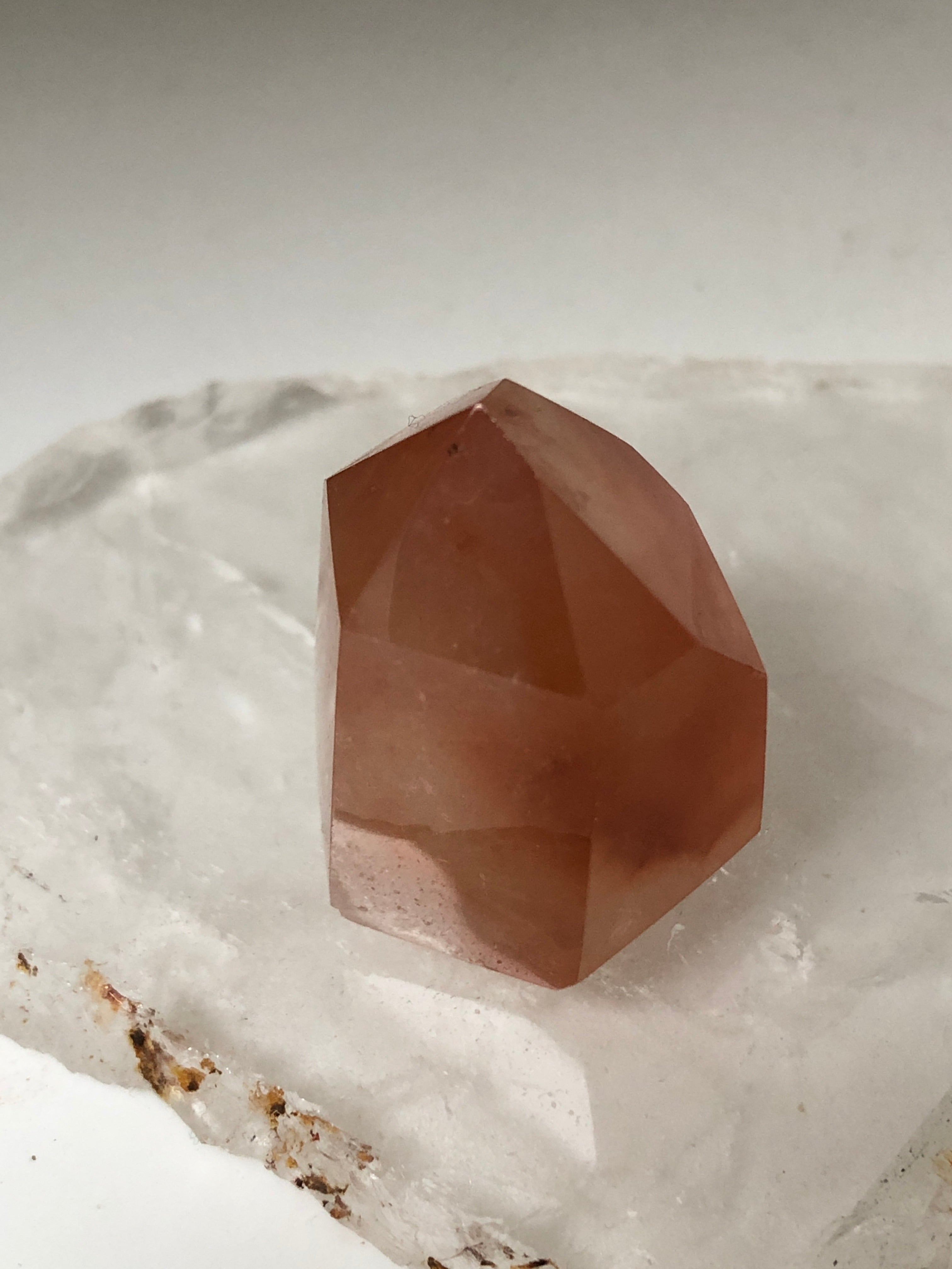 Unique Short Chaneller Carnelian point