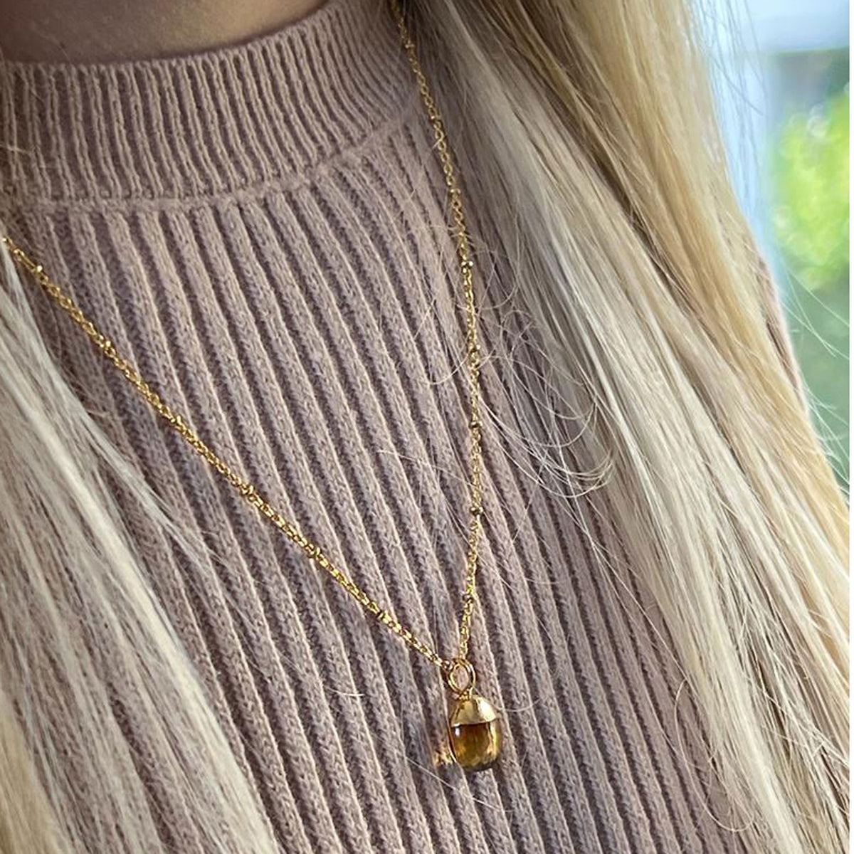 Mini Pebble Pendant Citrine on Satellite chain