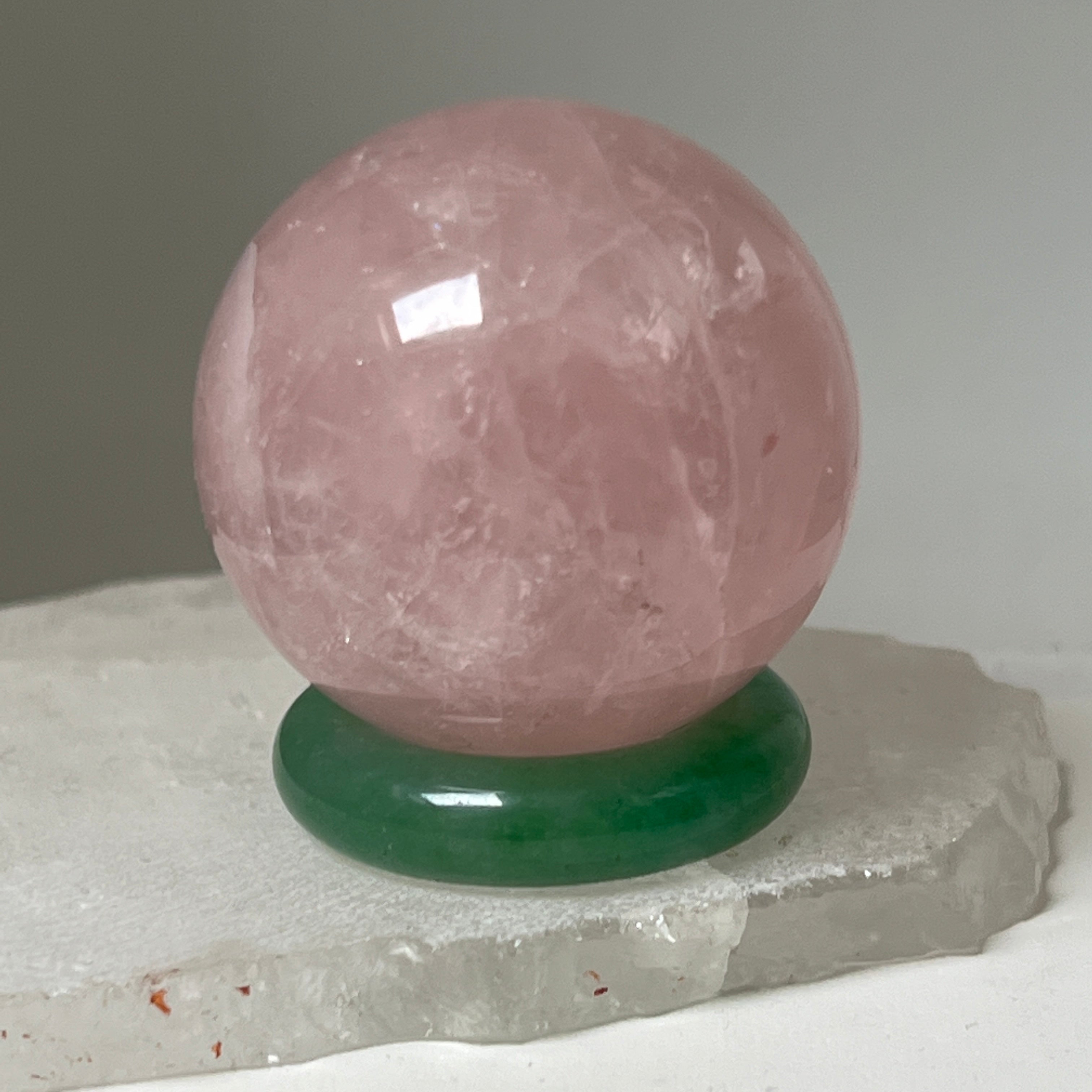 Rose quartz ball from Madagascar with Jade ring