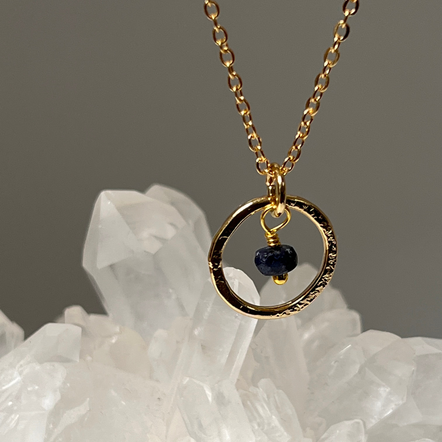 Lottie Pendant Sapphire