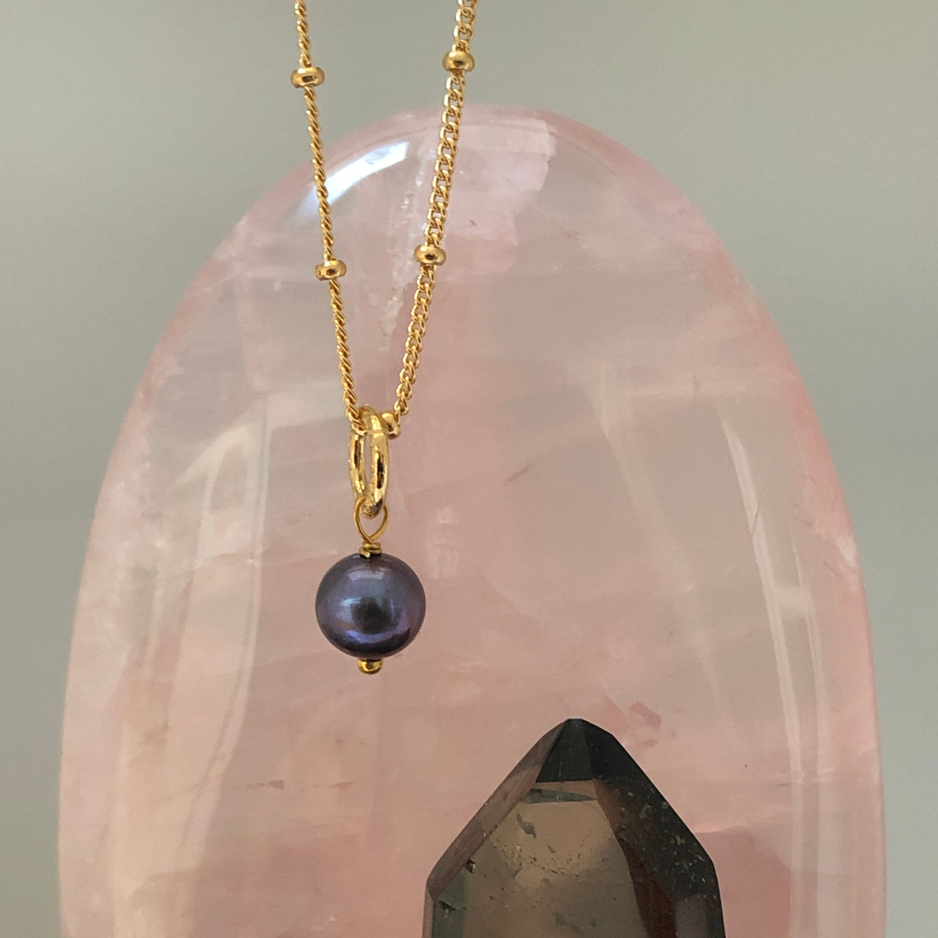 Gita Peacock Pearl Pendant on Biba Chain