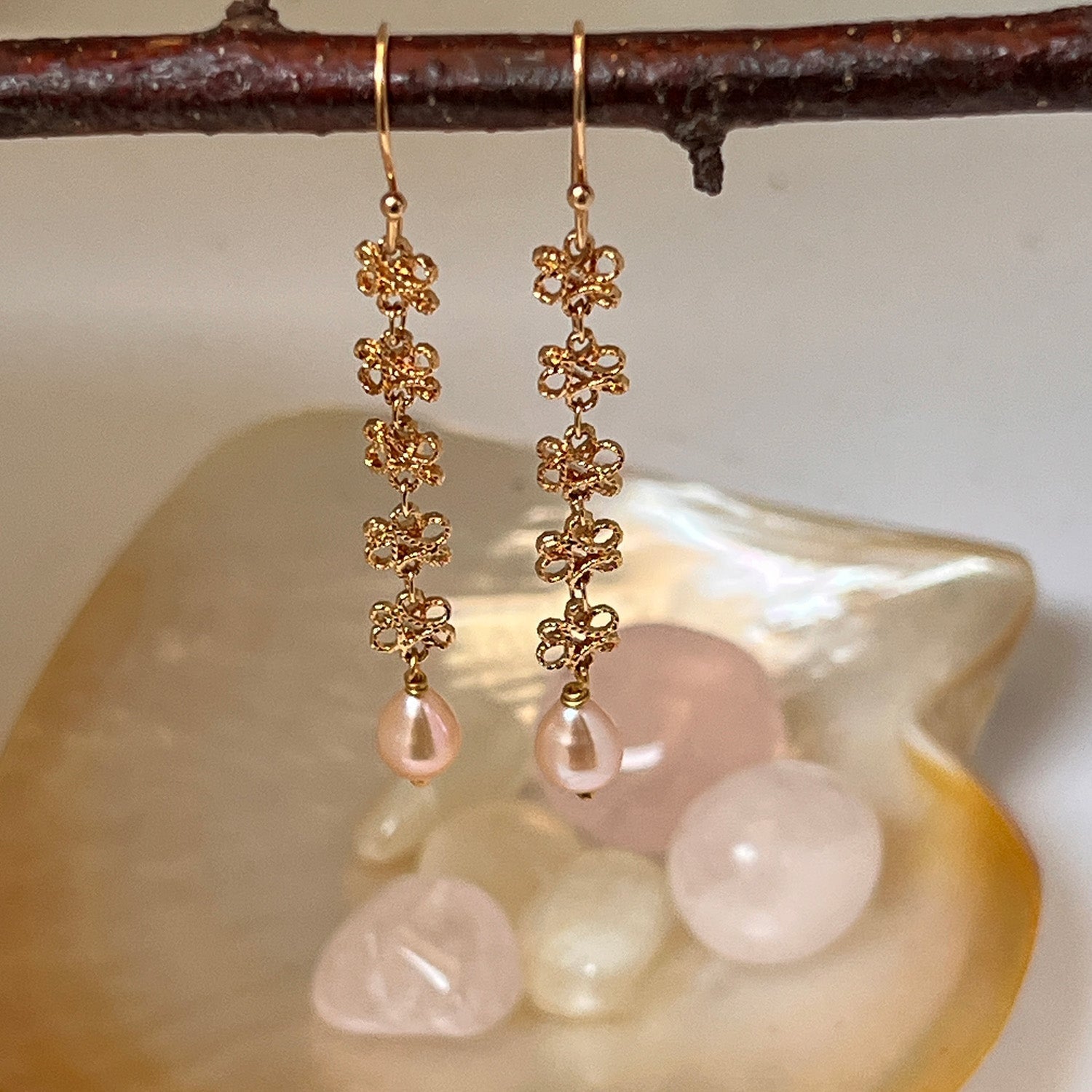 A Guide to Pearls and How They're Formed