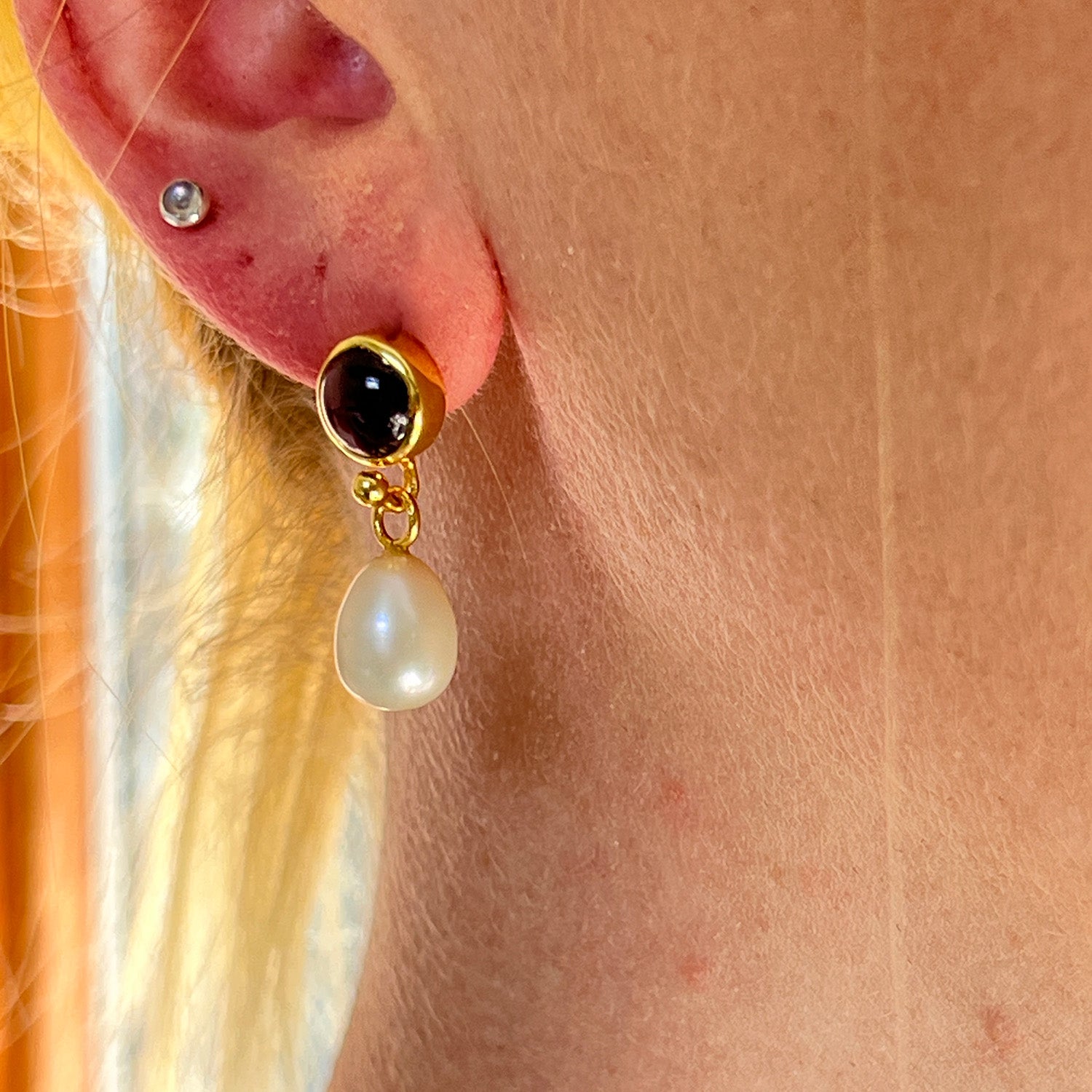 Anabel Stud Garnet With Pearl Drop Earrings