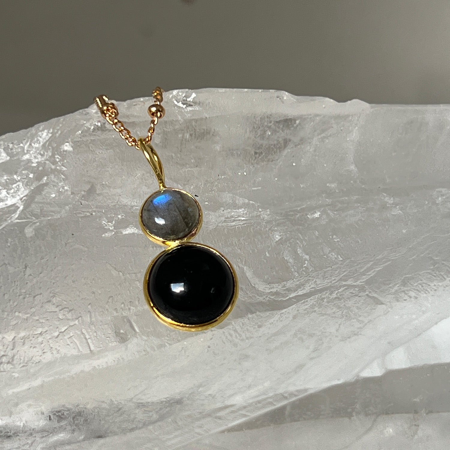 Black Onyx And Labradorite Cabochon Pendant On Long Biba Chain