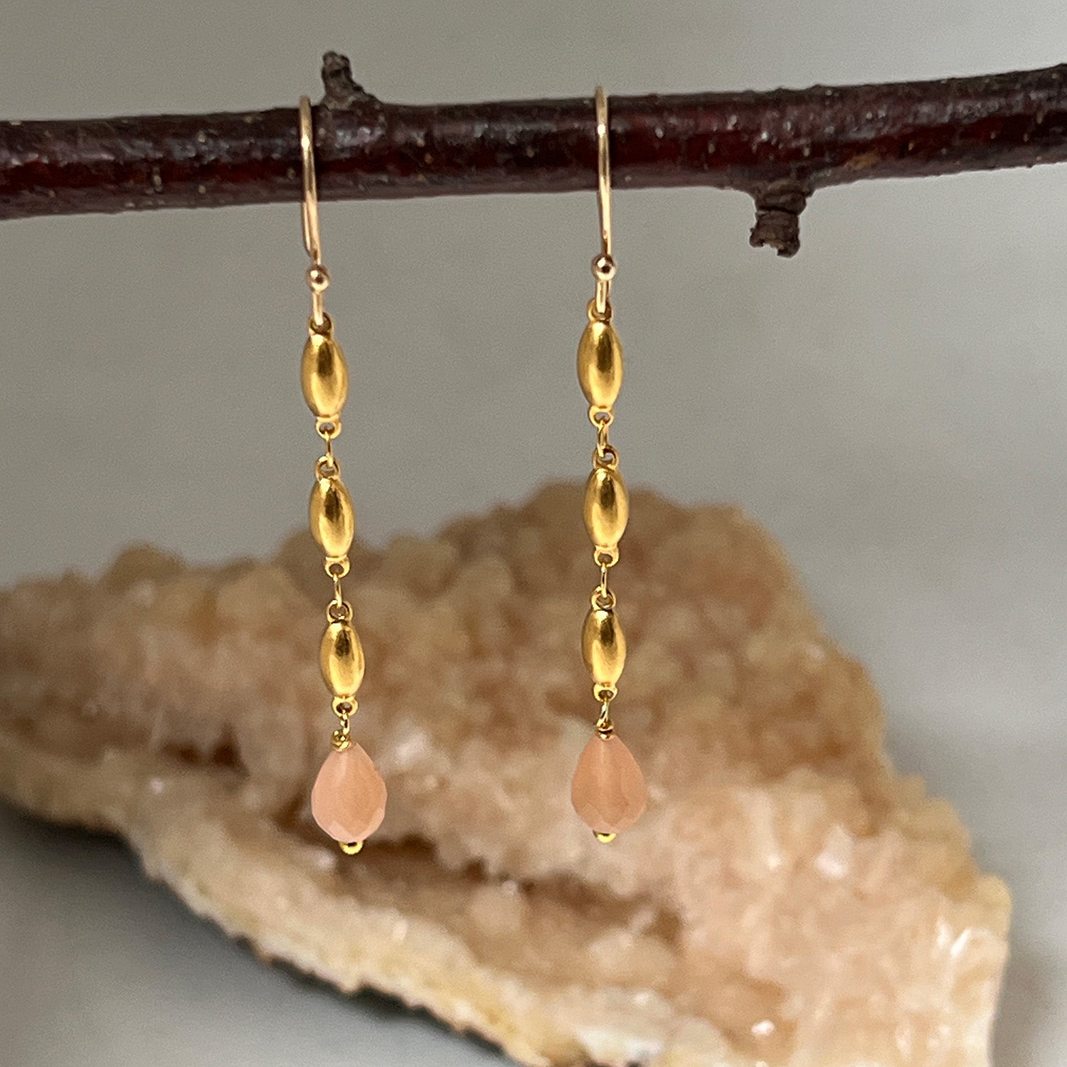 Pepin Earrings With Peach Moonstone