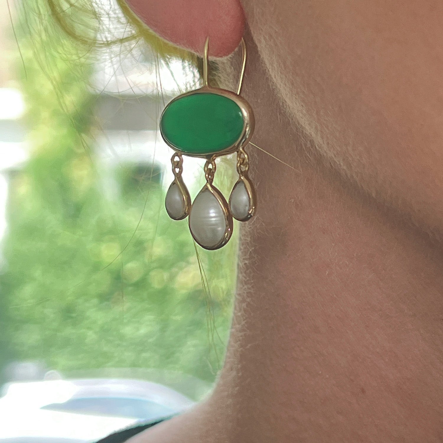 Rosa Oval Green Onyx And Pearl Earrings