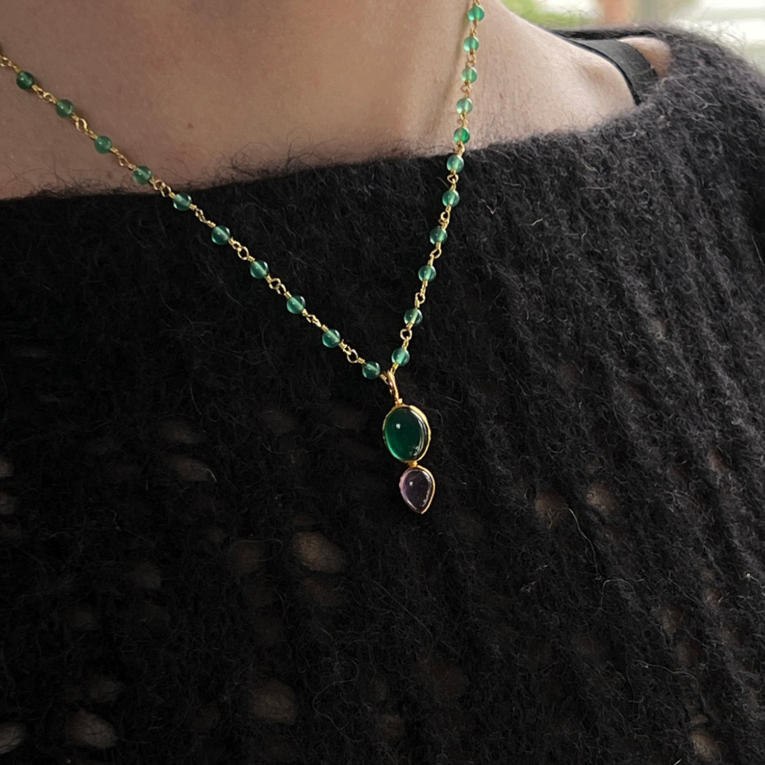 Shakti Green Onyx And Amethyst Pendant On Short Green Onyx Rosary