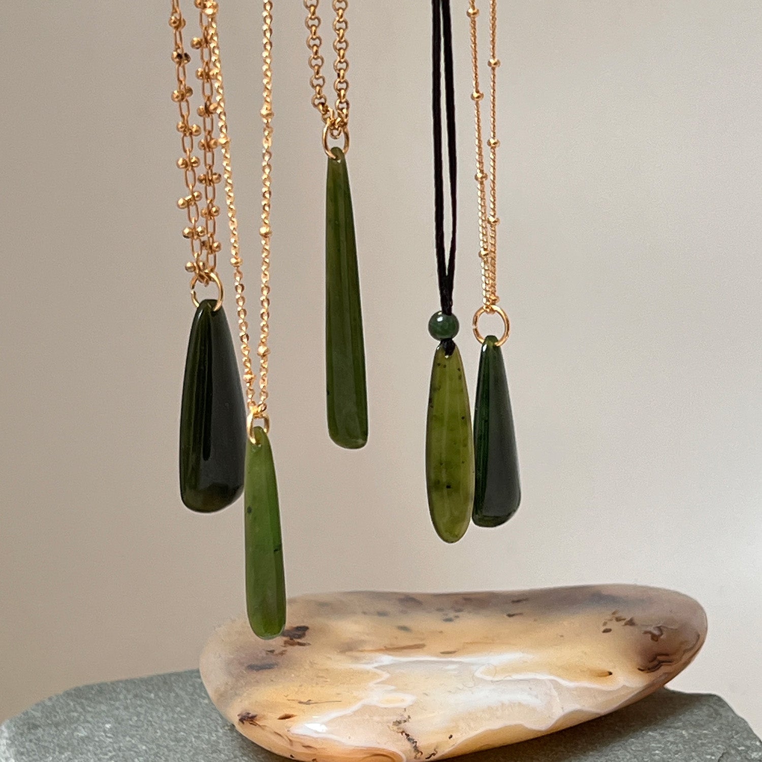 Medium Alaskan Jade On  Biba Chain 60 cm