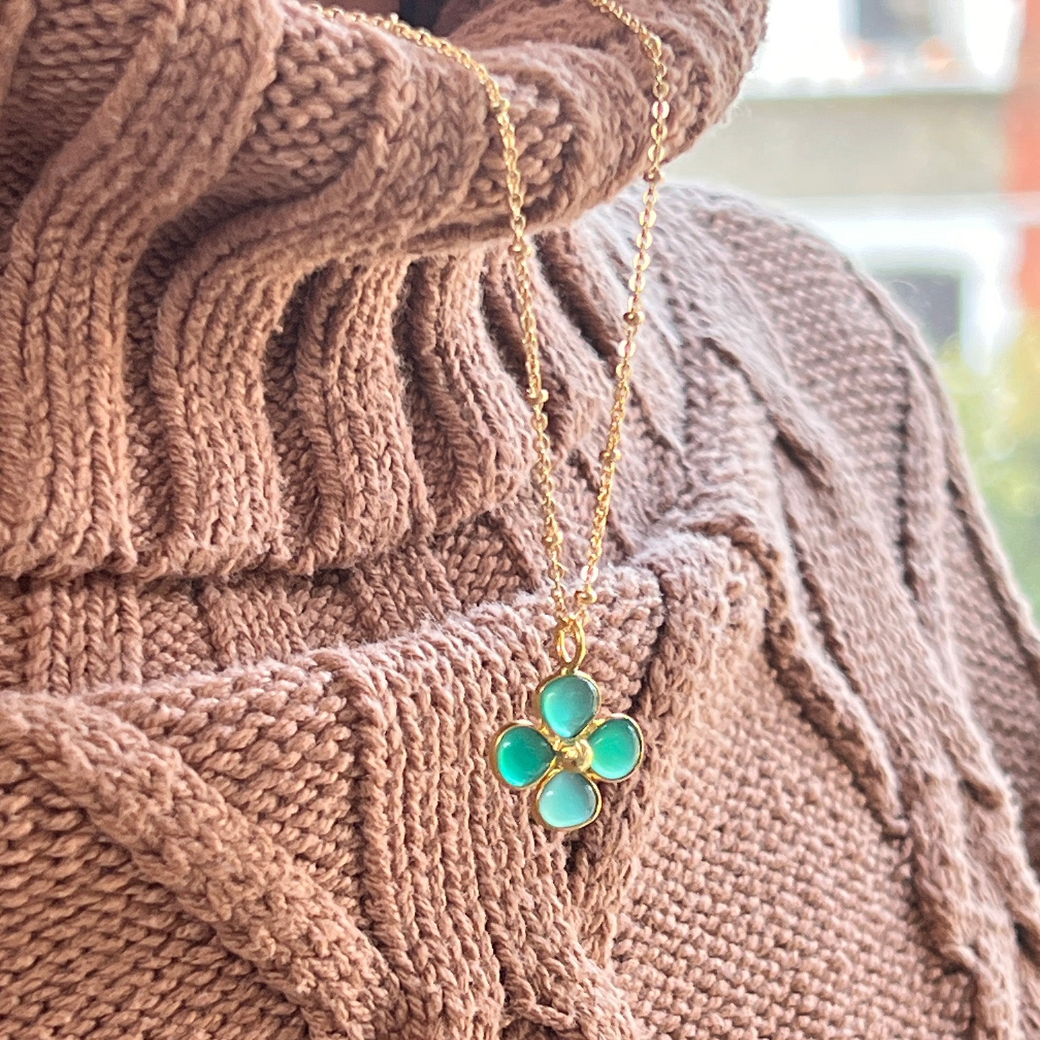 Lucky Green Onyx Clover Pendant On Short Satellite Chain