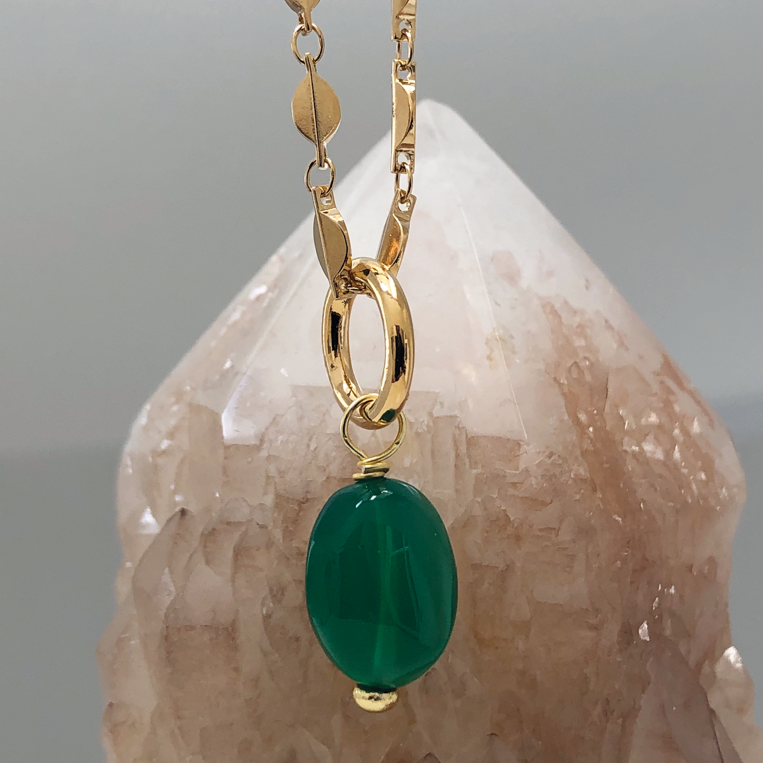 Green Onyx Pebble on Rose Chain