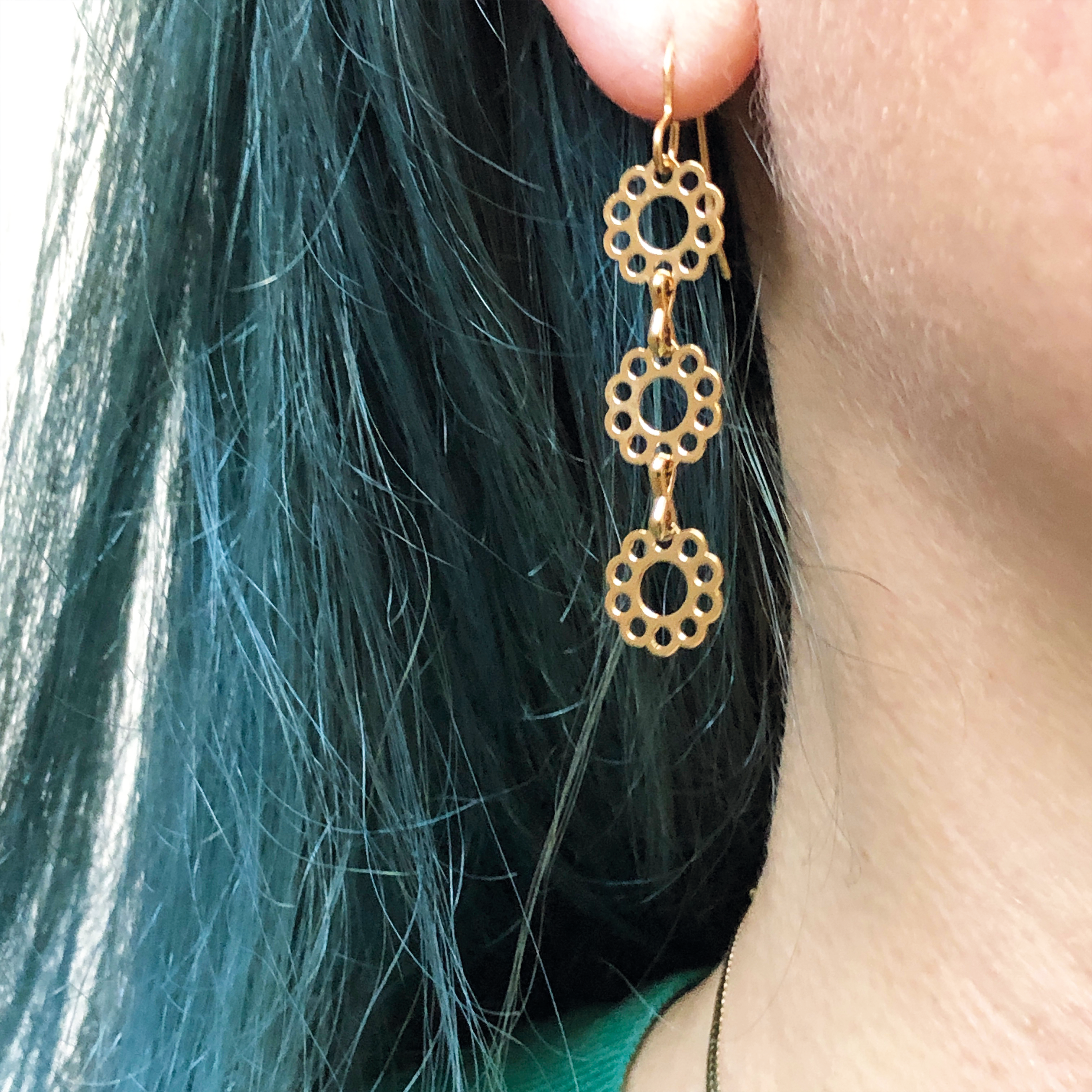 Marguerite Chain Earrings