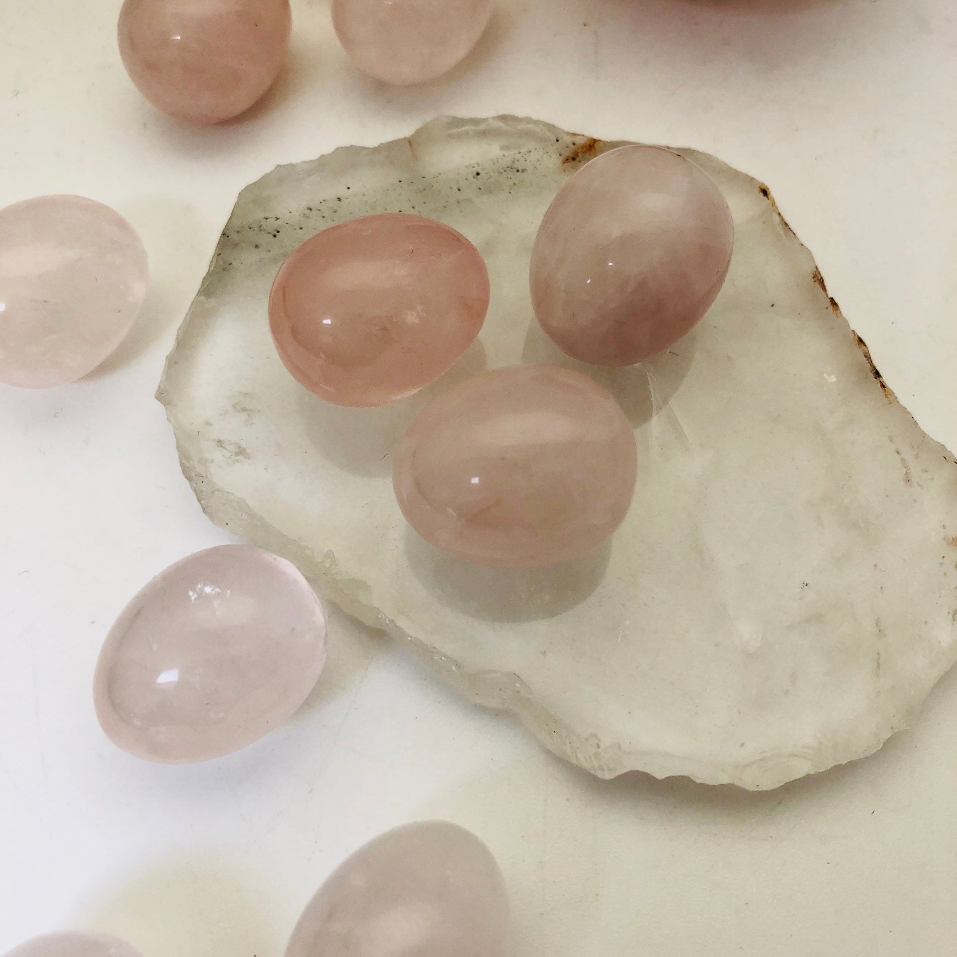 Rose Quartz Egg - Mirabelle Jewellery